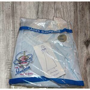 Stoneswear world of fashion vintage NWT ladies sleepwear long nightgown